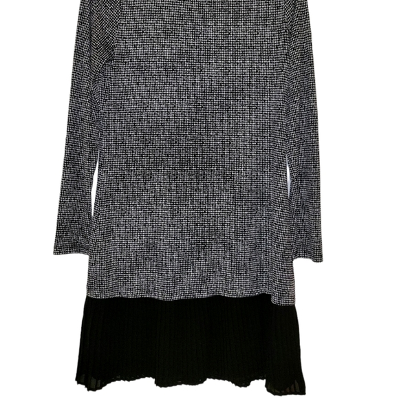 Michael Kor, Black White, Long Sleeve dress, Solid Black Flowy Bottom, Women's S - Picture 2 of 6